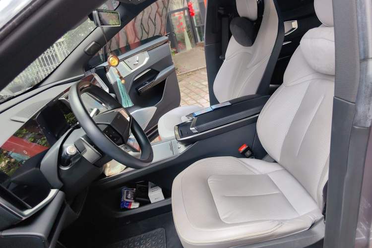 Used HiPhi Y 2023 560 km Pioneer Edition Left Front Seat