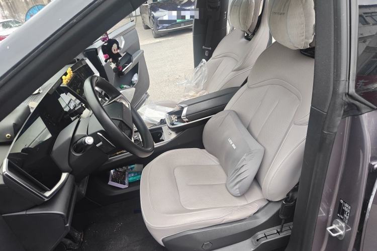 Used HiPhi Y 2023 560 km Pioneer Edition Left Front Seat