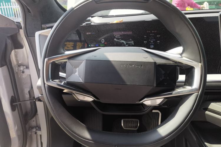 Used HiPhi Y 2023 560 km Elite Version Steering Wheel
