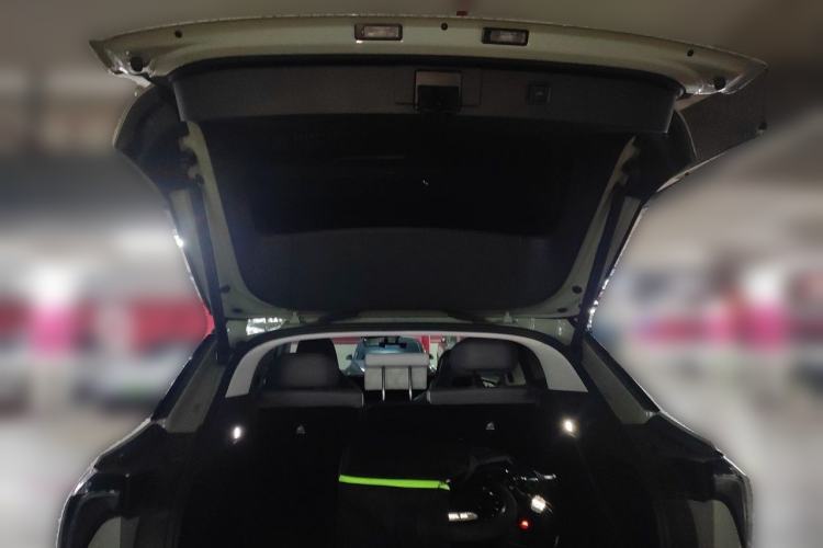Used HiPhi Y 2023 560 km Elite Version Trunk