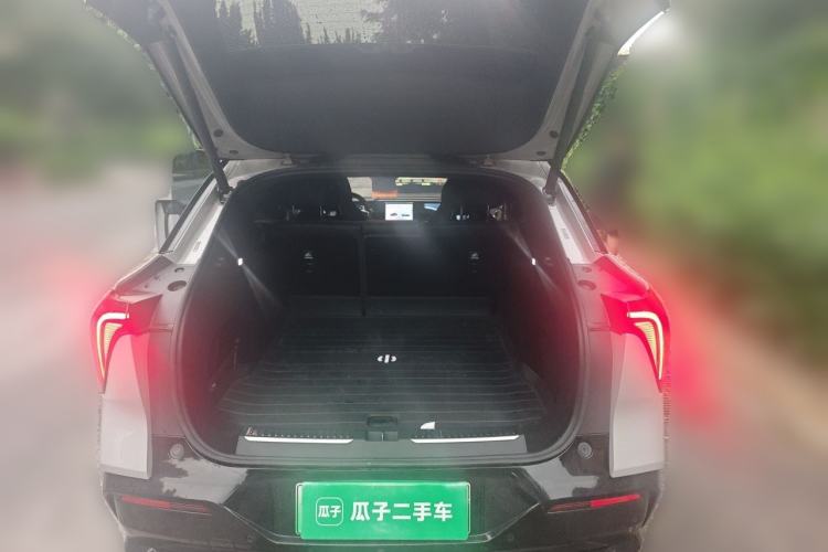 Used HiPhi Y 2023 560 km Pioneer Edition Trunk