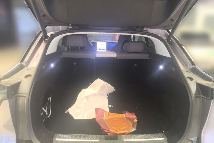 Used HiPhi Y 2023 560 km Pioneer Edition Trunk
