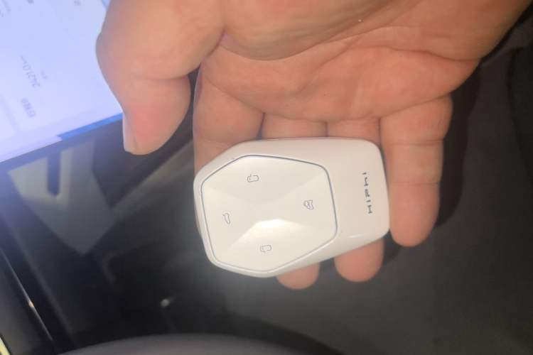 Used HiPhi Y 2023 560 km Pioneer Edition Vehicle Key