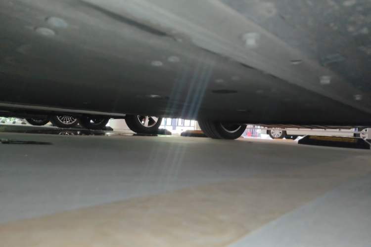 Used HiPhi Y 2023 560 km Pioneer Edition Chassis Front Left