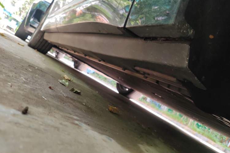 Used HiPhi Y 2023 560 km Pioneer Edition Chassis Front Right
