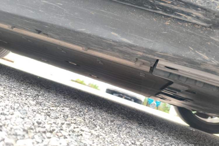 Used HiPhi Y 2023 560 km Pioneer Edition Chassis Front Right