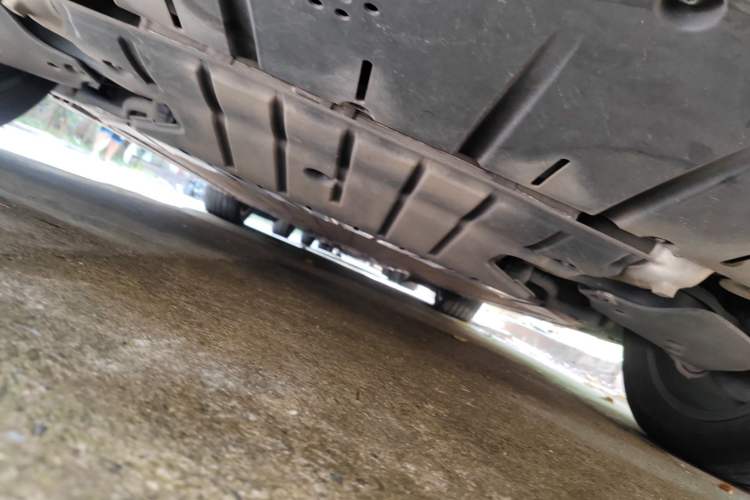 Used HiPhi Y 2023 560 km Pioneer Edition Chassis Rear