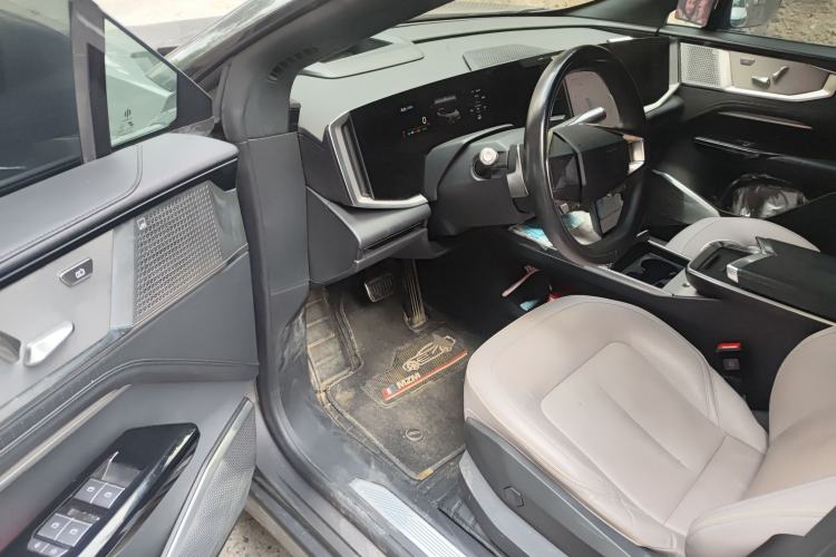 Used HiPhi Y 2023 765 km Flagship Edition Driver Seat