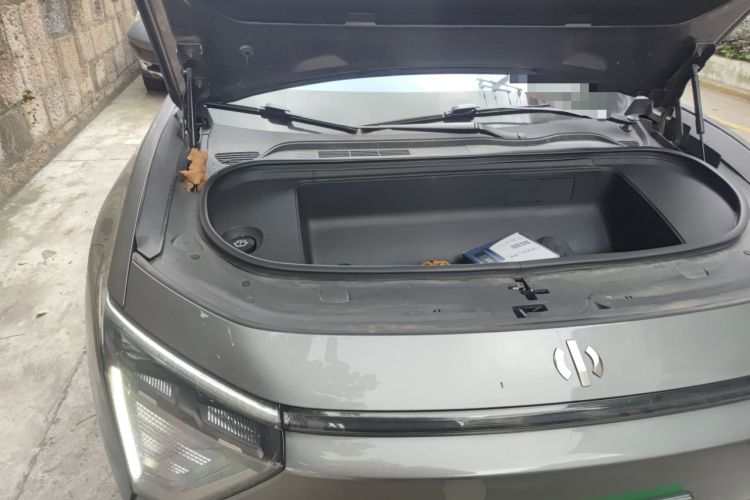 Used HiPhi Y 2023 765 km Flagship Edition Engine Bay Right