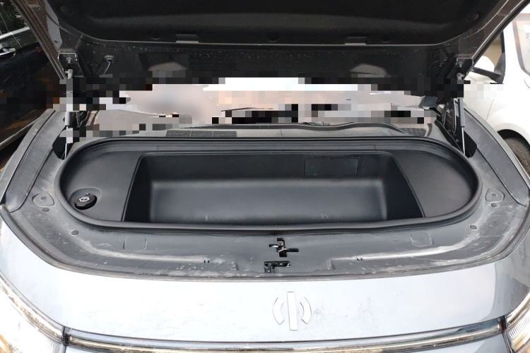 Used HiPhi Y 2023 765 km Flagship Edition Engine Bay