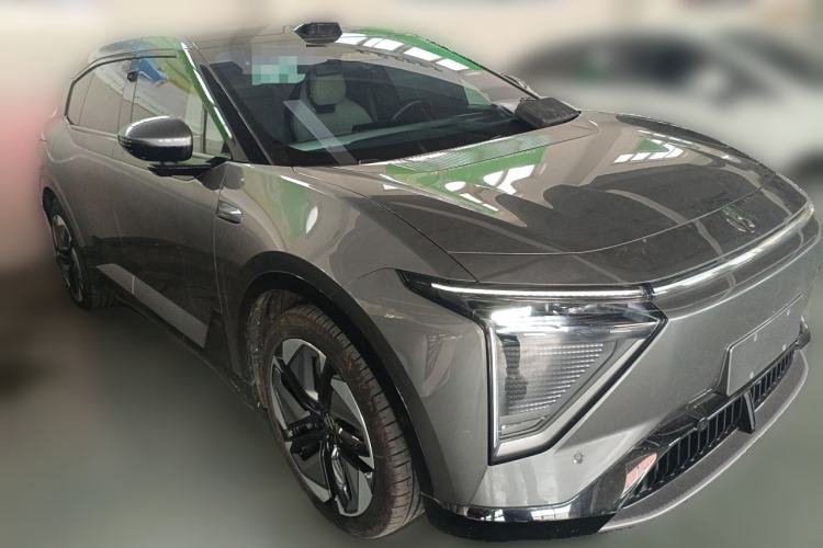 Used HiPhi Y 2023 560 km Elite Version Front Right 45 Deg