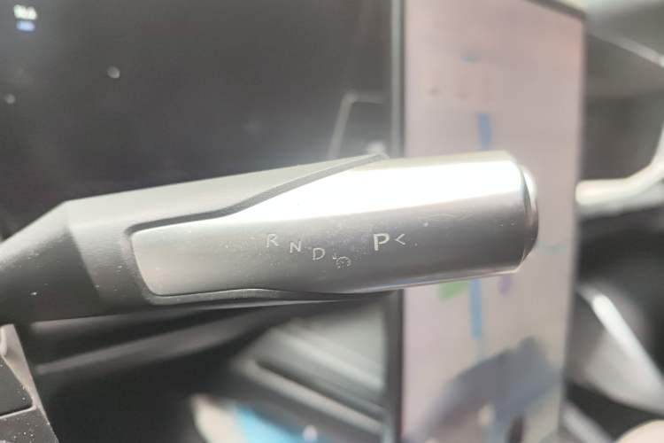 Used HiPhi Y 2023 765 km Flagship Edition Gear Lever