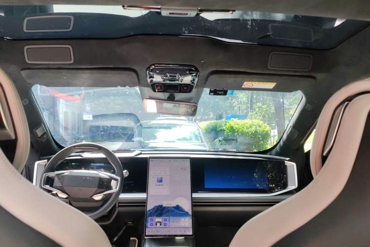 Used HiPhi Y 2023 560 km Pioneer Edition Headliner