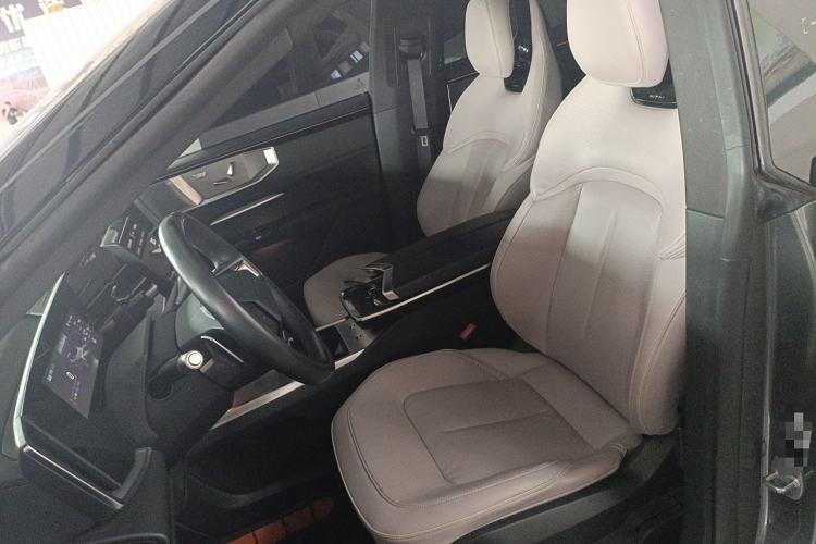 Used HiPhi Y 2023 560 km Elite Version Left Front Seat