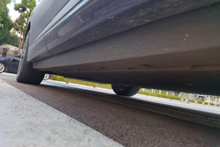 Used HiPhi Y 2023 560 km Elite Version Chassis Front Right