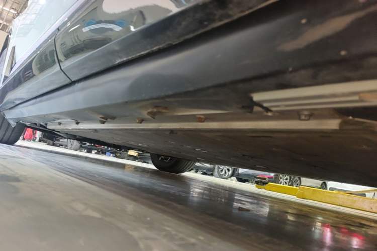 Used HiPhi Y 2023 765 km Flagship Edition Chassis Rear Left