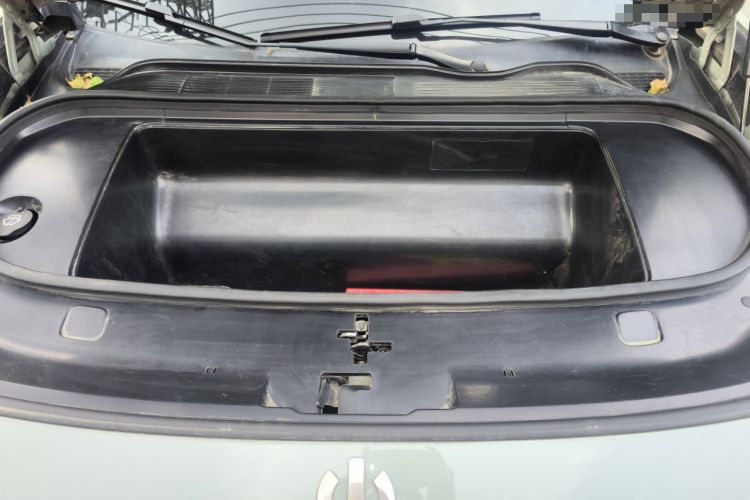 Used HiPhi Y 2023 560 km Pioneer Edition Engine Bay