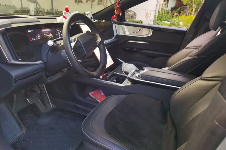 Used HiPhi Y 2023 560 km Elite Version Left Front Seat