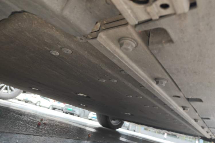 Used HiPhi Y 2023 560 km Pioneer Edition Chassis Front Left
