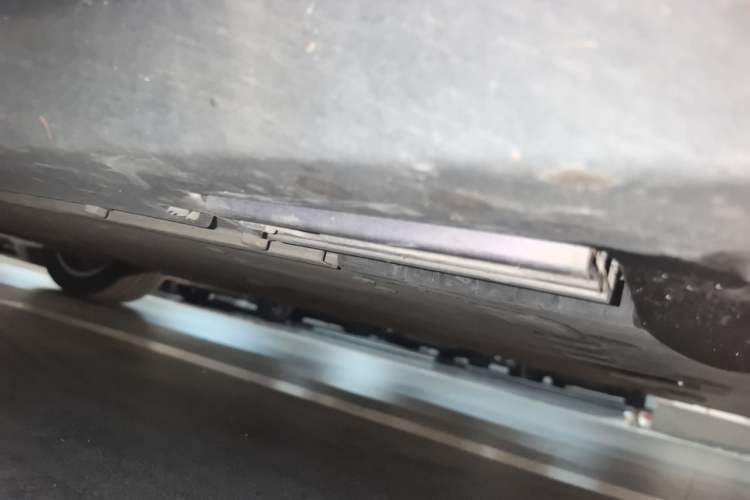 Used HiPhi Y 2023 560 km Pioneer Edition Chassis Front Right