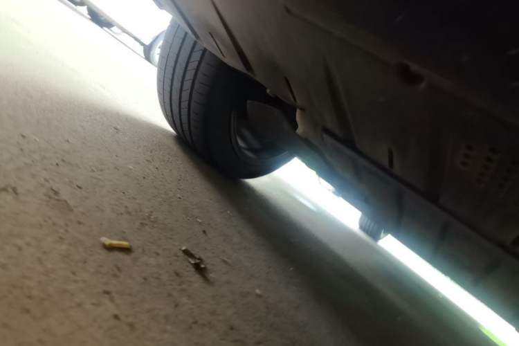 Used HiPhi Y 2023 560 km Pioneer Edition Chassis Rear Left