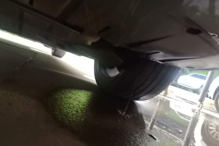 Used HiPhi Y 2023 560 km Pioneer Edition Chassis Rear Right