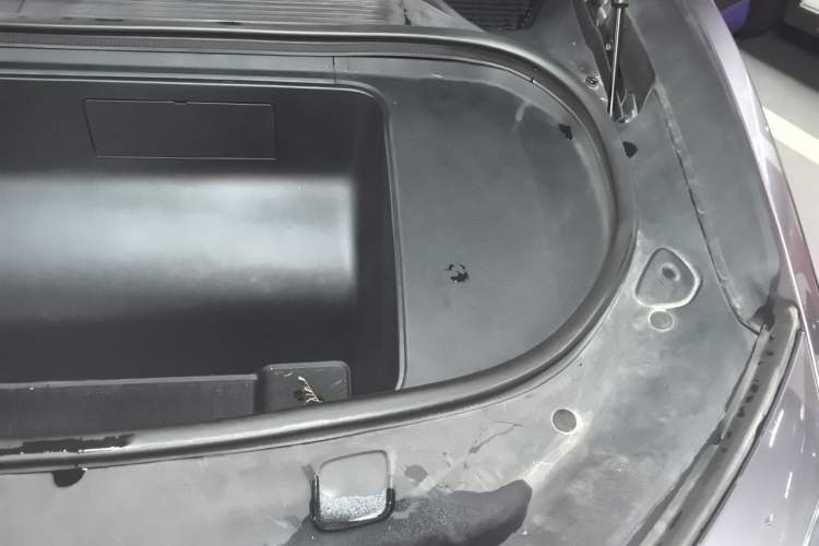 Used HiPhi Y 2023 560 km Pioneer Edition Engine Bay Left