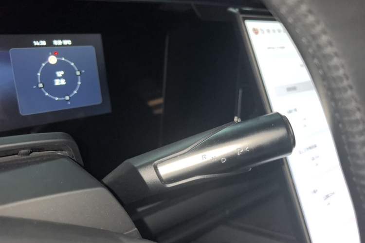 Used HiPhi Y 2023 560 km Pioneer Edition Gear Lever