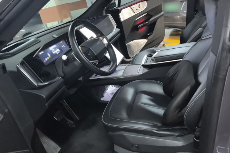 Used HiPhi Y 2023 560 km Pioneer Edition Left Front Seat