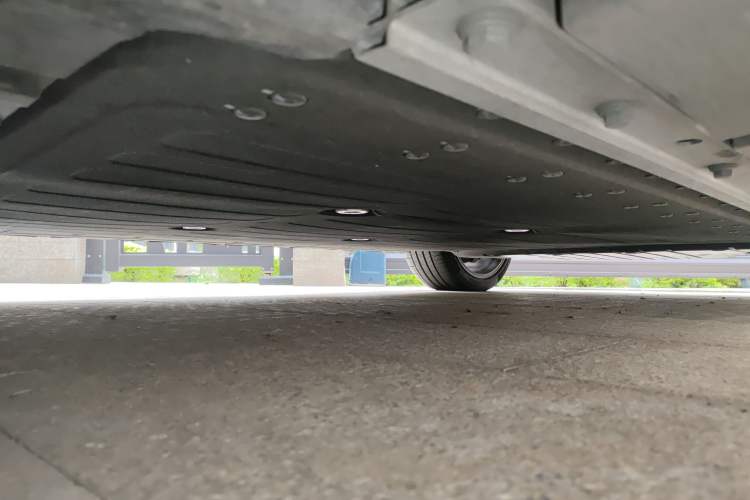 Used HiPhi Y 2023 560 km Elite Version Chassis Front Left