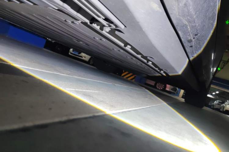 Used HiPhi Y 2023 560 km Pioneer Edition Chassis Front Left