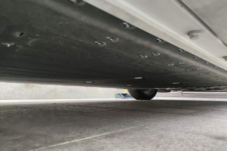 Used HiPhi Y 2023 560 km Elite Version Chassis Rear Right