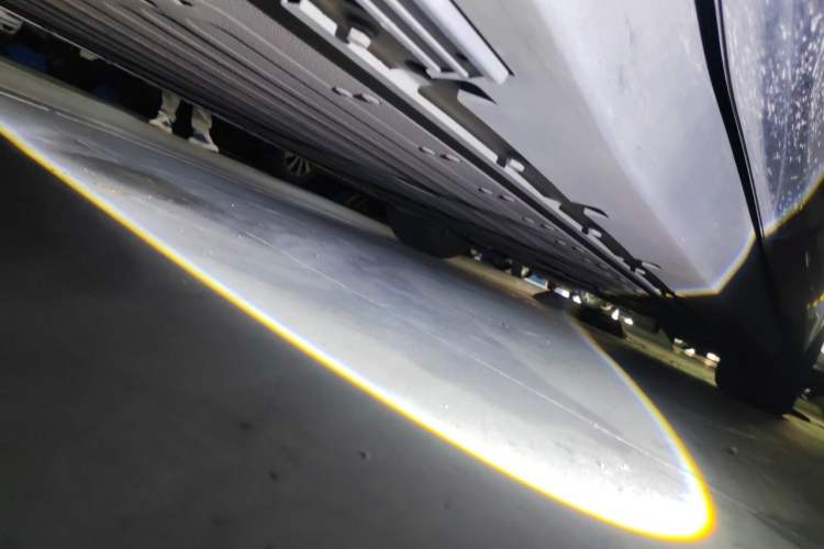Used HiPhi Y 2023 560 km Pioneer Edition Chassis Rear Right