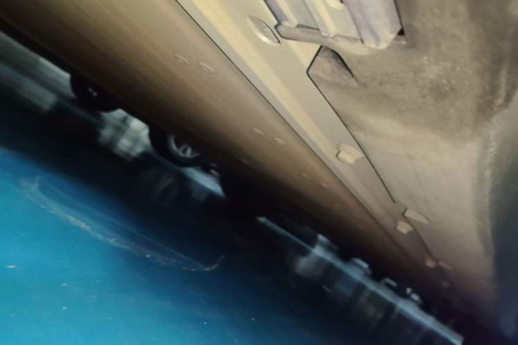 Used HiPhi Y 2023 560 km Pioneer Edition Chassis Rear Right
