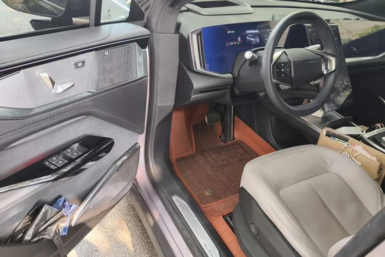 Used HiPhi Y 2023 560 km Elite Version Driver Seat
