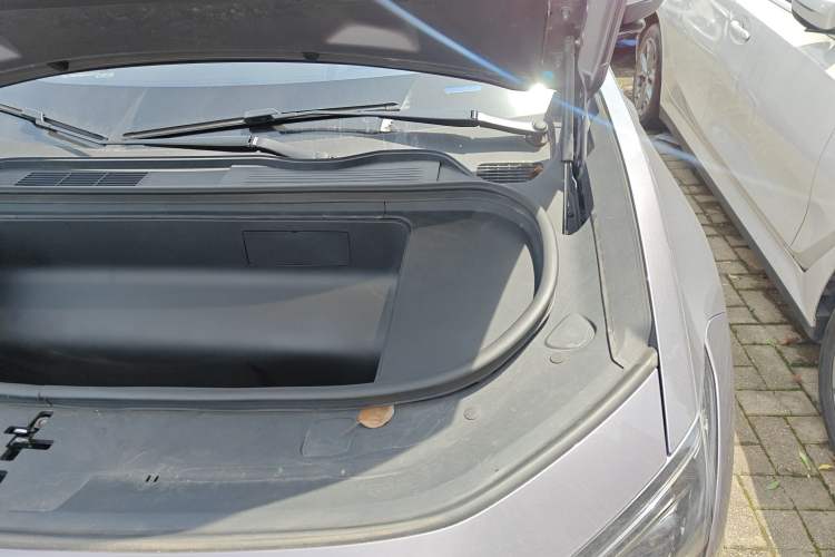 Used HiPhi Y 2023 560 km Pioneer Edition Engine Bay Left