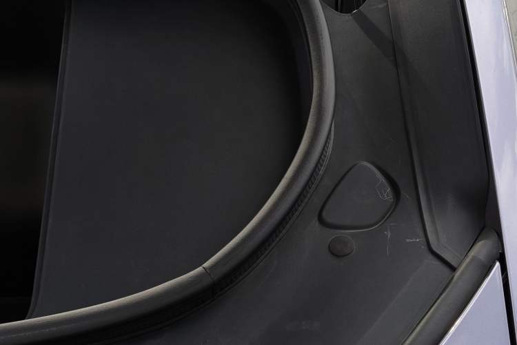 Used HiPhi Y 2023 560 km Pioneer Edition Engine Bay Left