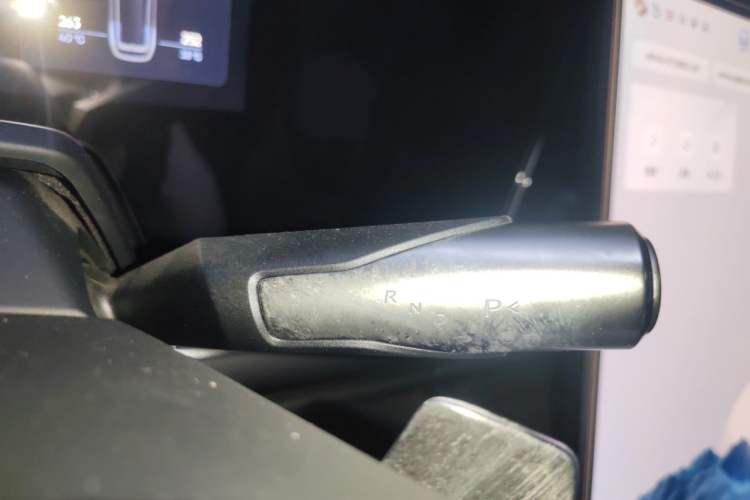 Used HiPhi Y 2023 560 km Pioneer Edition Gear Lever