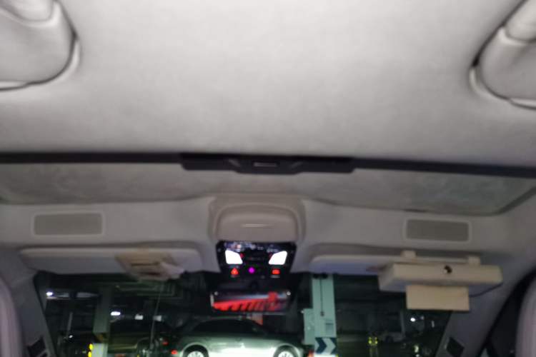 Used HiPhi Y 2023 560 km Elite Version Headliner