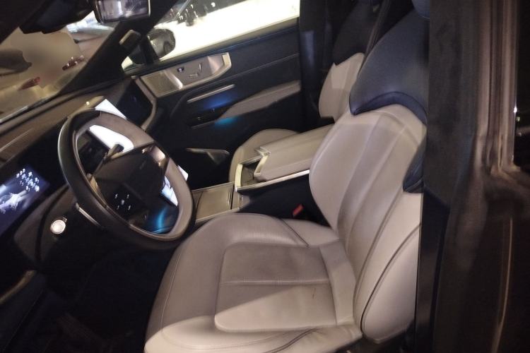 Used HiPhi Y 2023 765 km Flagship Edition Left Front Seat