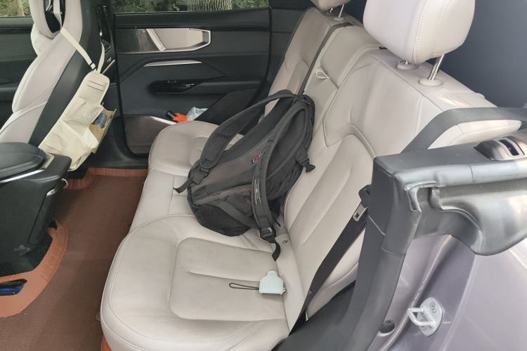 Used HiPhi Y 2023 560 km Elite Version Left Rear Seat