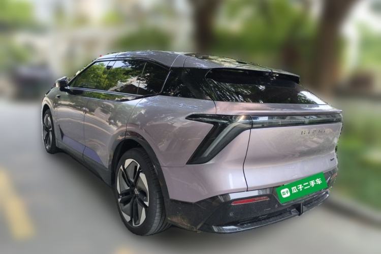 Used HiPhi Y 2023 560 km Elite Version Rear Left 45 Deg