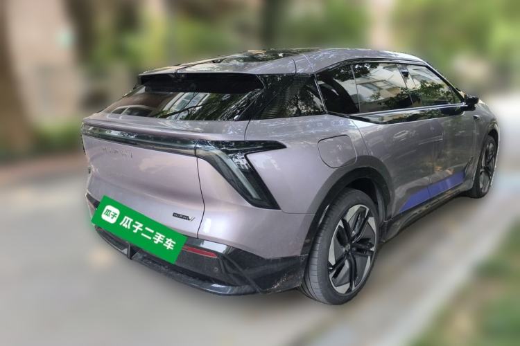 Used HiPhi Y 2023 560 km Elite Version Rear Right 45 Deg