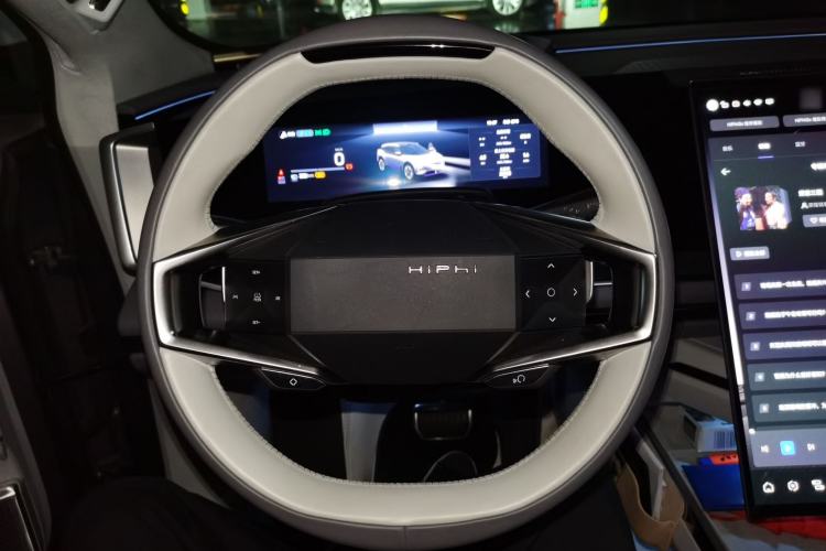Used HiPhi Y 2023 560 km Elite Version Steering Wheel