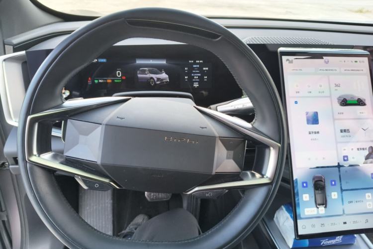 Used HiPhi Y 2023 560 km Pioneer Edition Steering Wheel
