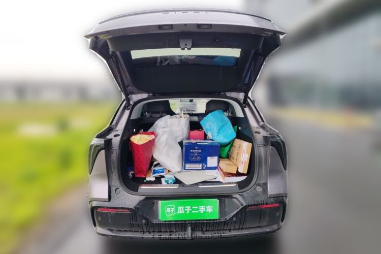 Used HiPhi Y 2023 560 km Elite Version Trunk