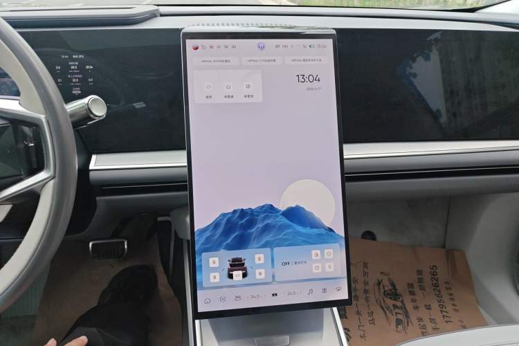 Used HiPhi Y 2023 765 km Flagship Edition Audio And AC Panel