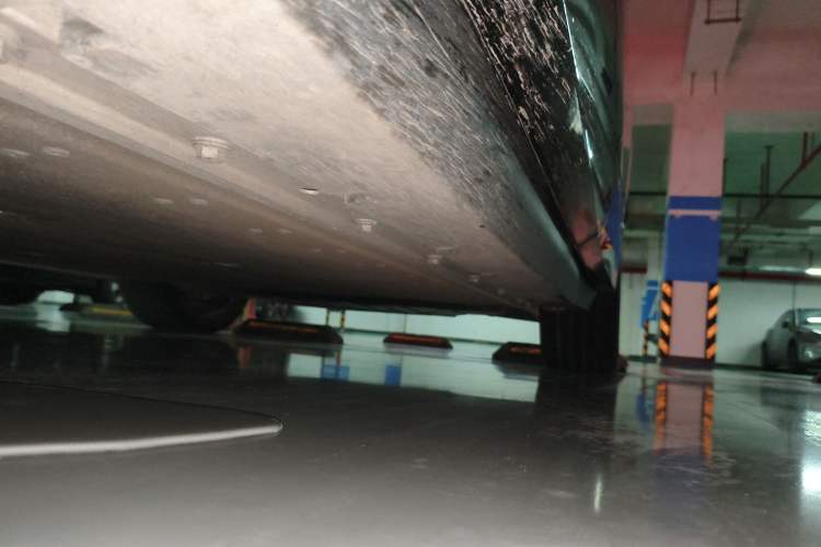 Used HiPhi Y 2023 560 km Pioneer Edition Chassis Front Left