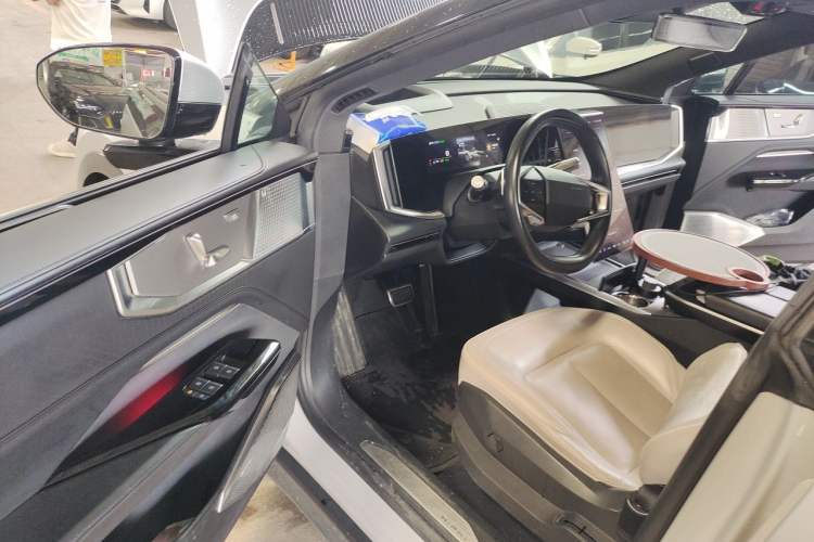 Used HiPhi Y 2023 560 km Pioneer Edition Driver Seat