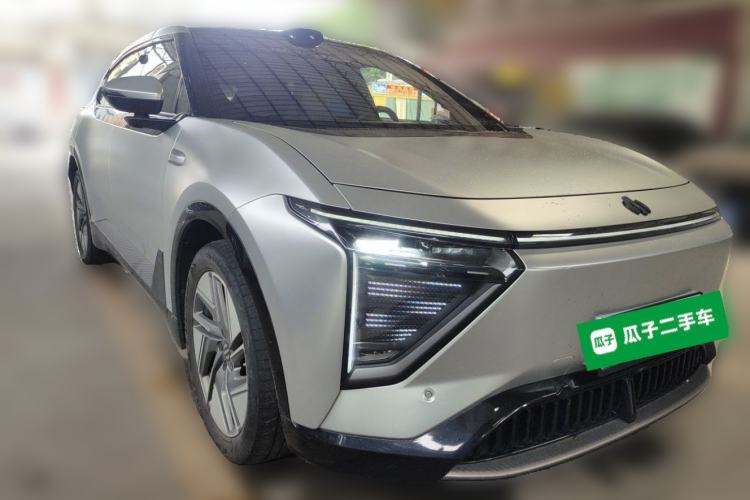 Used HiPhi Y 2023 560 km Pioneer Edition Front Right 45 Deg